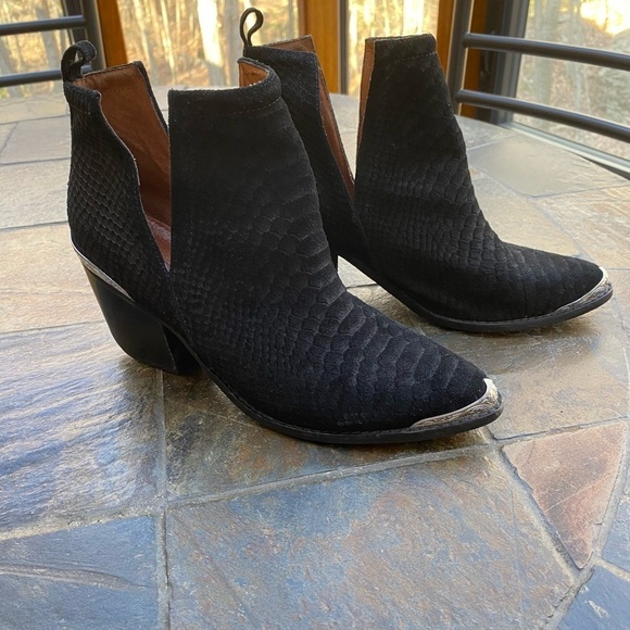 Jeffrey Campbell Cromwell Western Black Suede Snakeskin Leather Booties-Size 9 - Picture 1 of 15